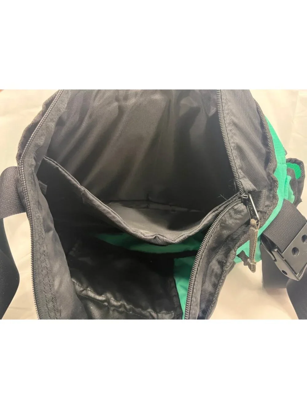 L.L.Bean Teal Black Nylon Messenger Bag Crossbody Travel Organizer